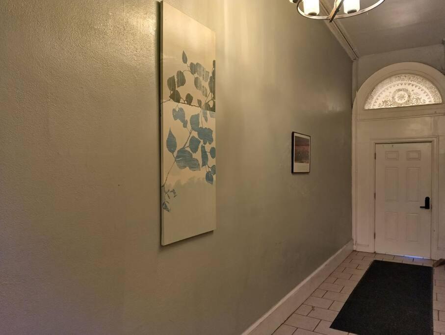 New Cozy 1 Bedroom