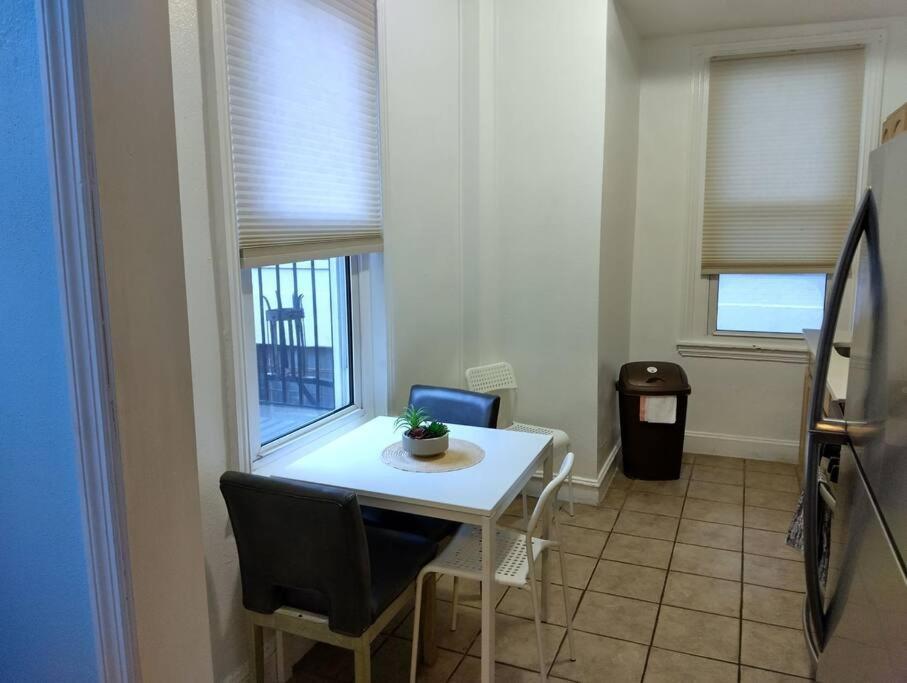 New Cozy 1 Bedroom Apartment Philadelphia